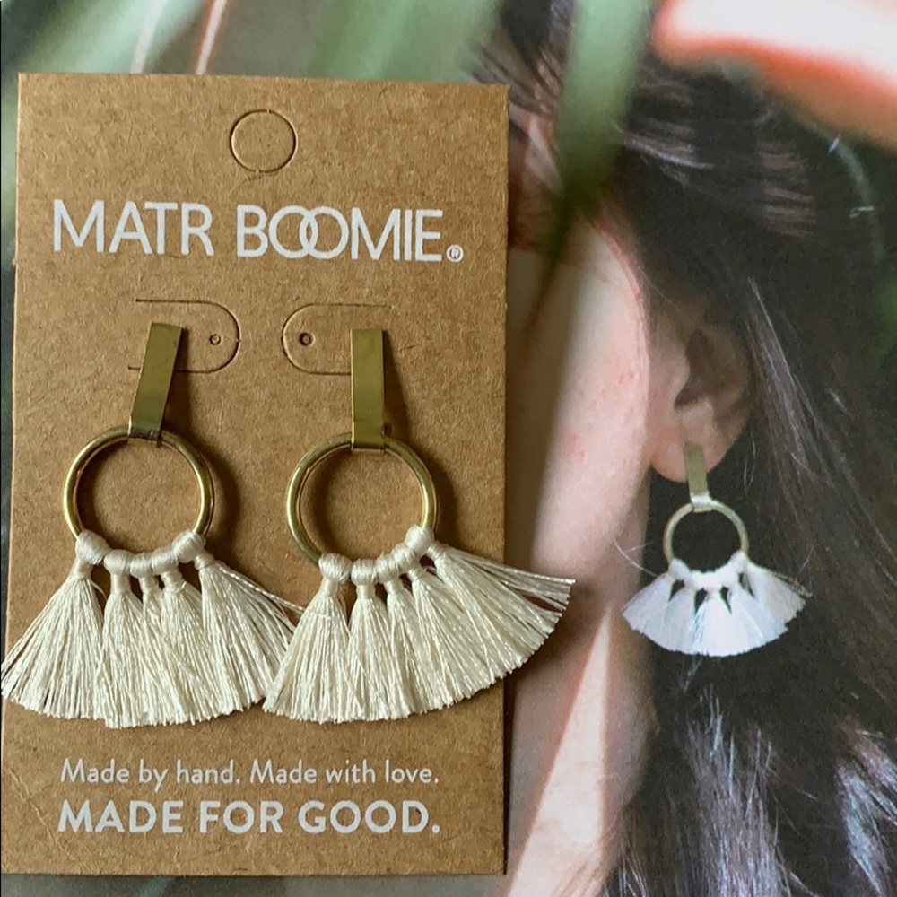 🔥2 for 25🔥HOST PICK Matr Boomie fringe earrings